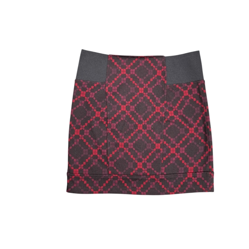 Free People Size Medium Red Black Geometric Print Pull On Mini Skirt Stretch